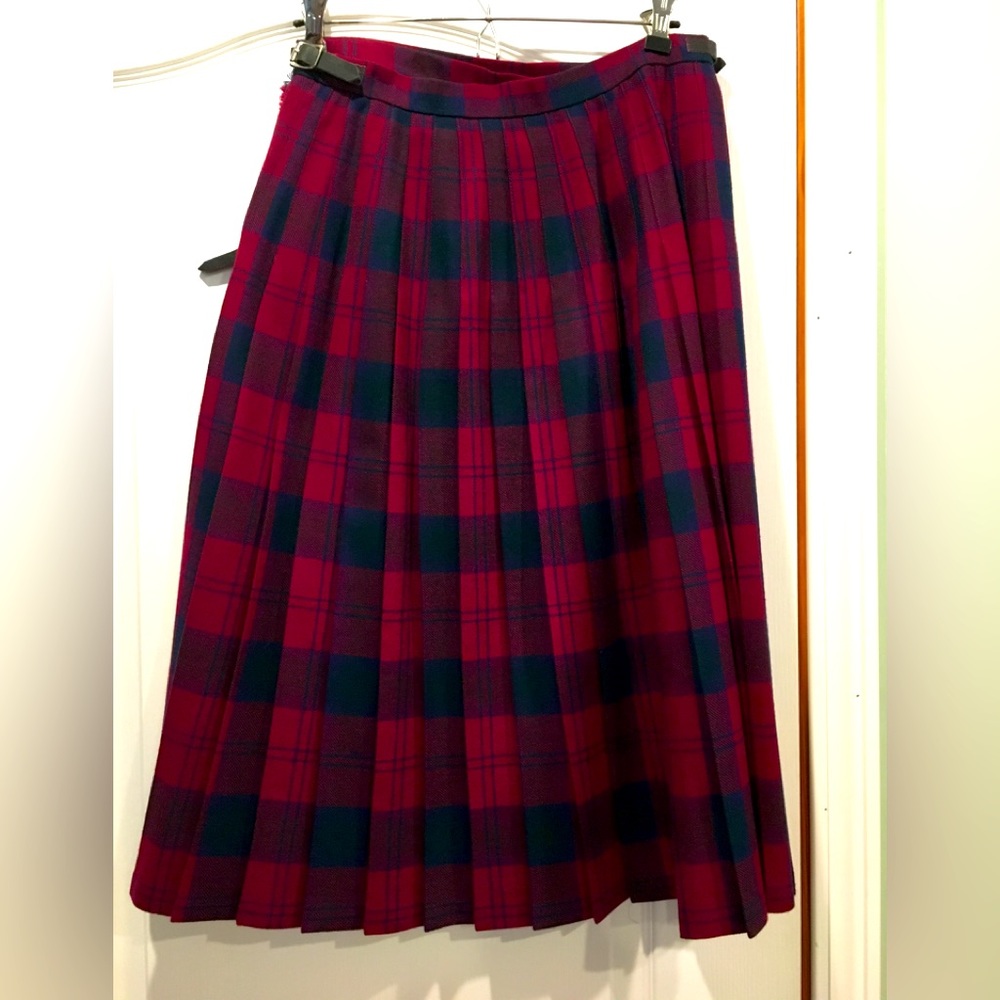 Woman’s skirt